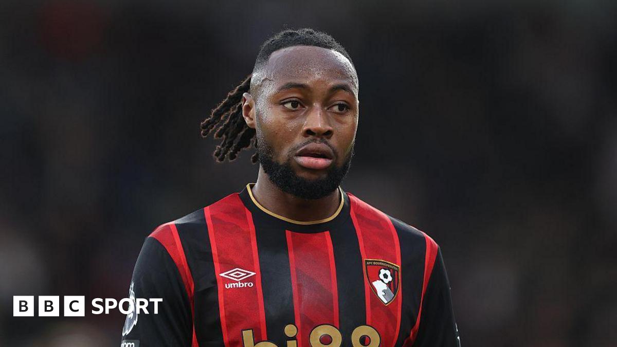 Antoine Semenyo in action for Bournemouth against Chelsea on 6 December