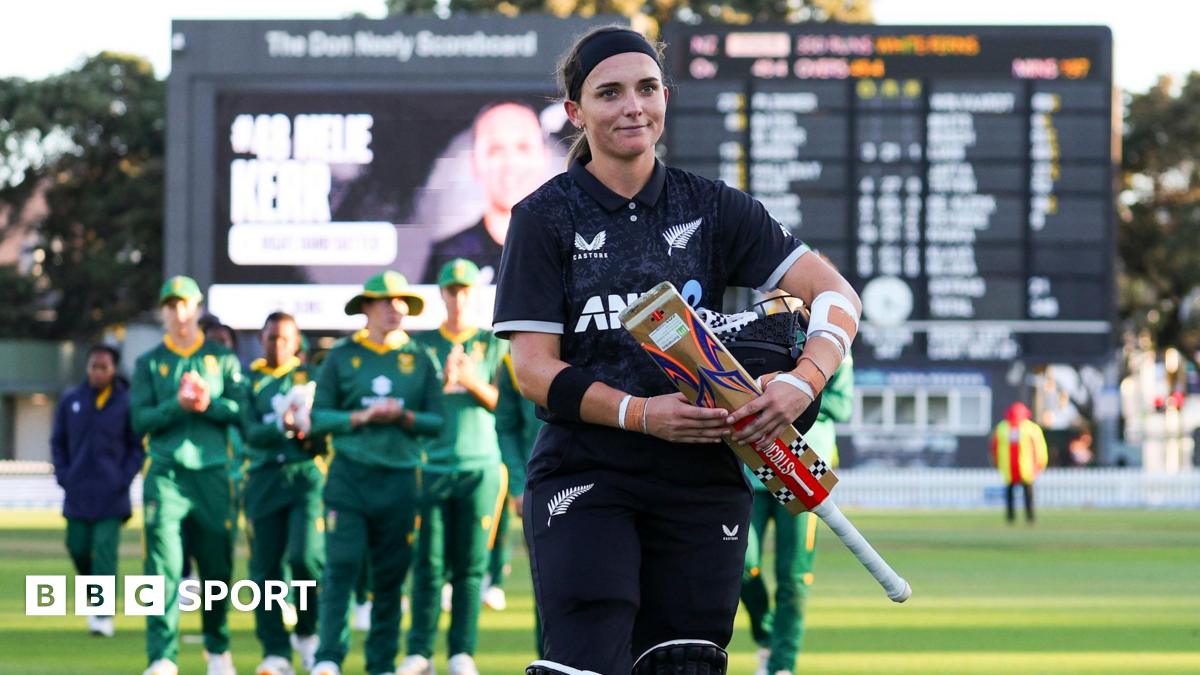 New Zealand all-rounder Amelia Kerr