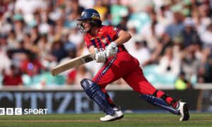Meg Lanning batting for Manchester Super Giants