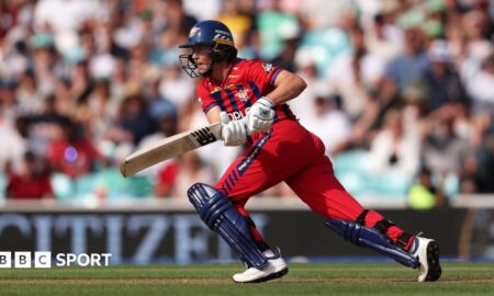 Meg Lanning batting for Manchester Super Giants