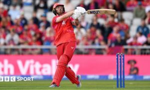 Phil Salt batting for Welsh Fire